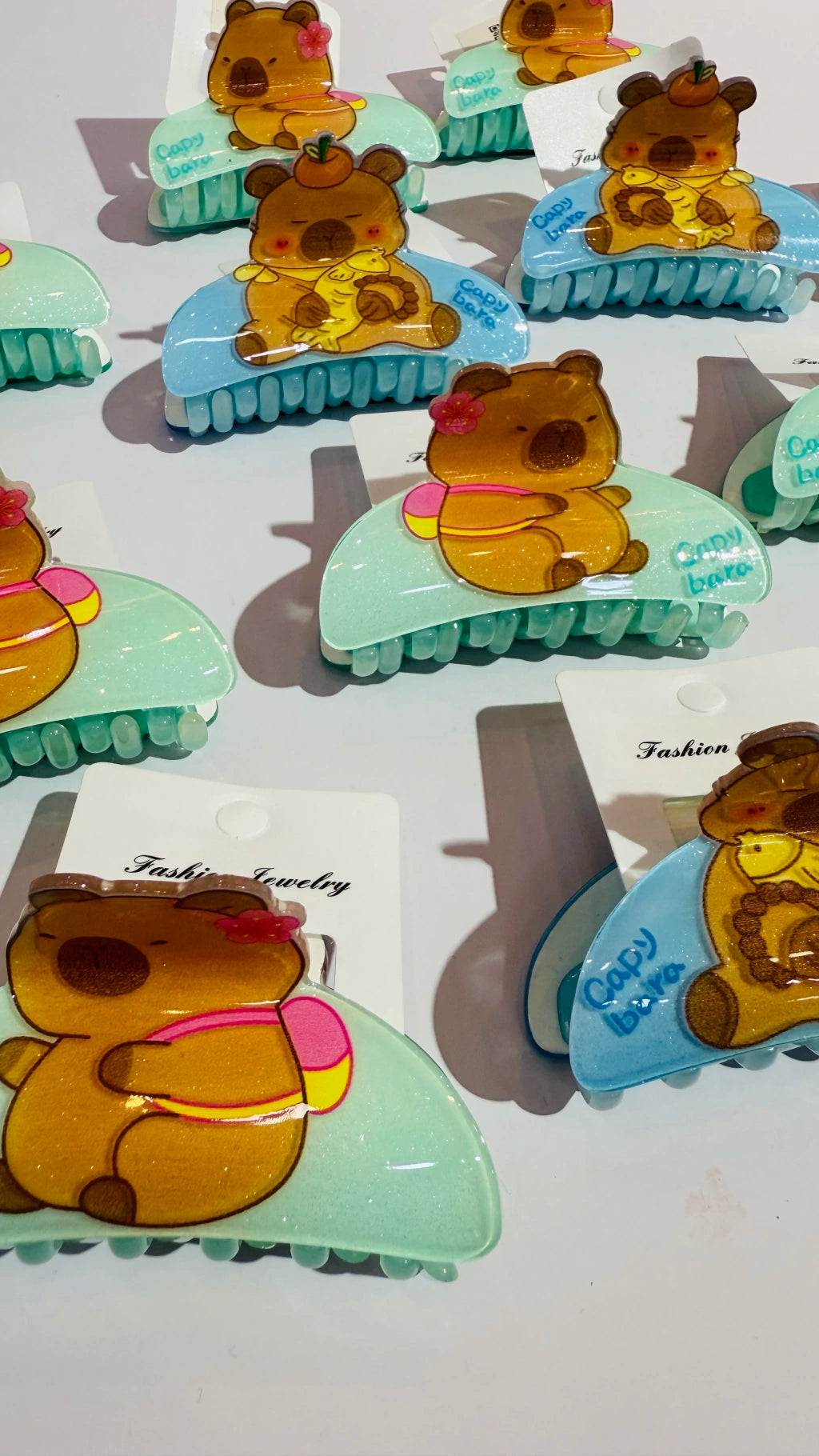 CAIMÁN CAPYBARA X 12 UND (8)